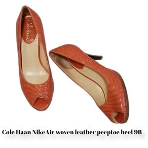 Cole Haan NikeAir woven leather peeptoe heel 9B